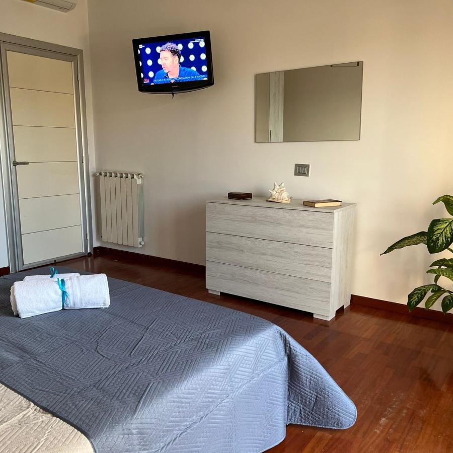 Vip Sul Mare Bed & Breakfast Castellammare di Stabia Bagian luar foto
