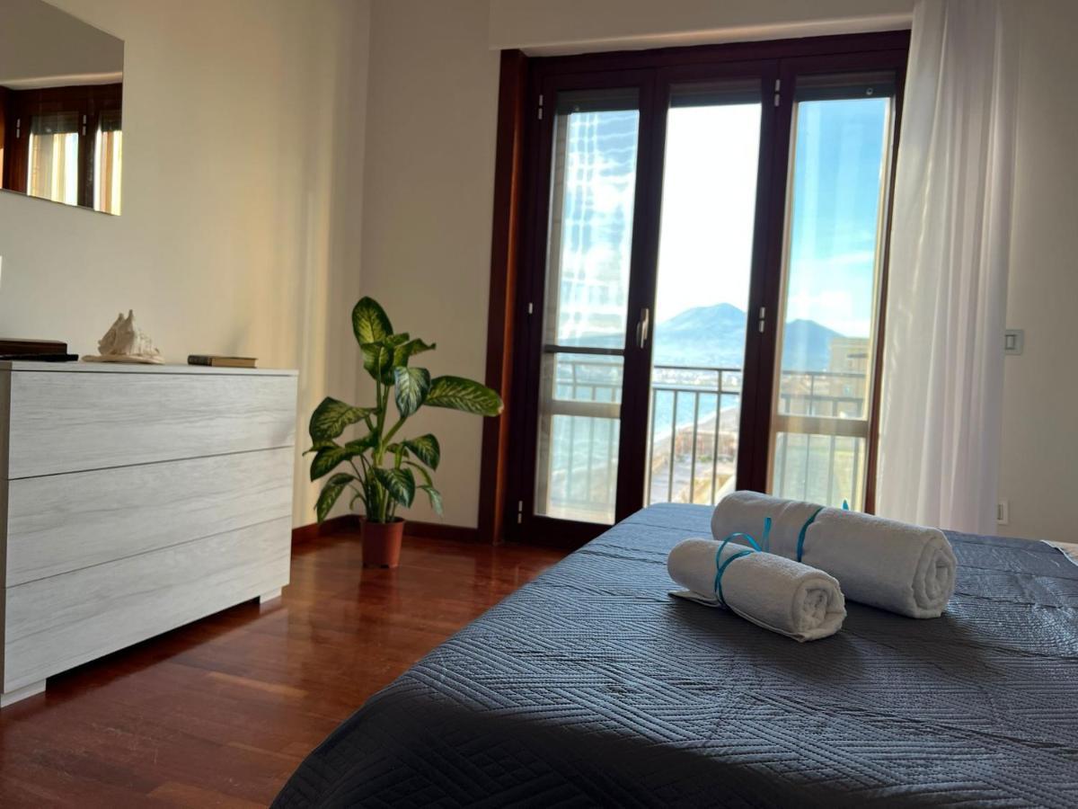 Vip Sul Mare Bed & Breakfast Castellammare di Stabia Bagian luar foto